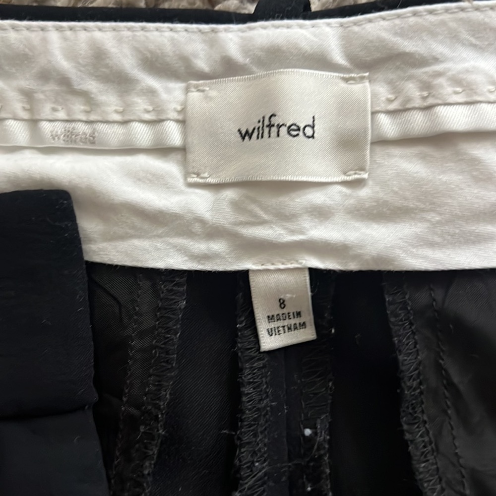 Wilfred Effortless pant Aritzia trousers in black. EUC